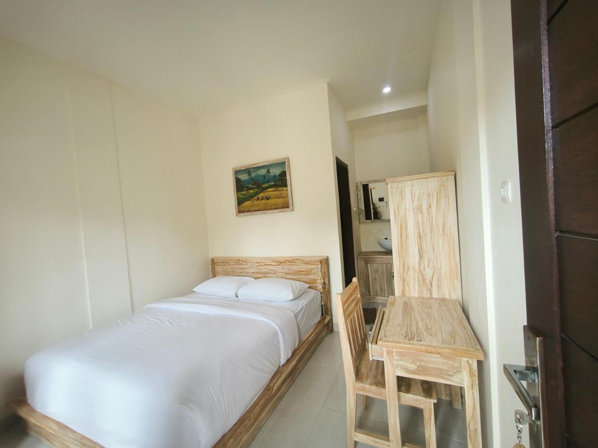 Ken Ken Guest House Семиньяк Экстерьер фото