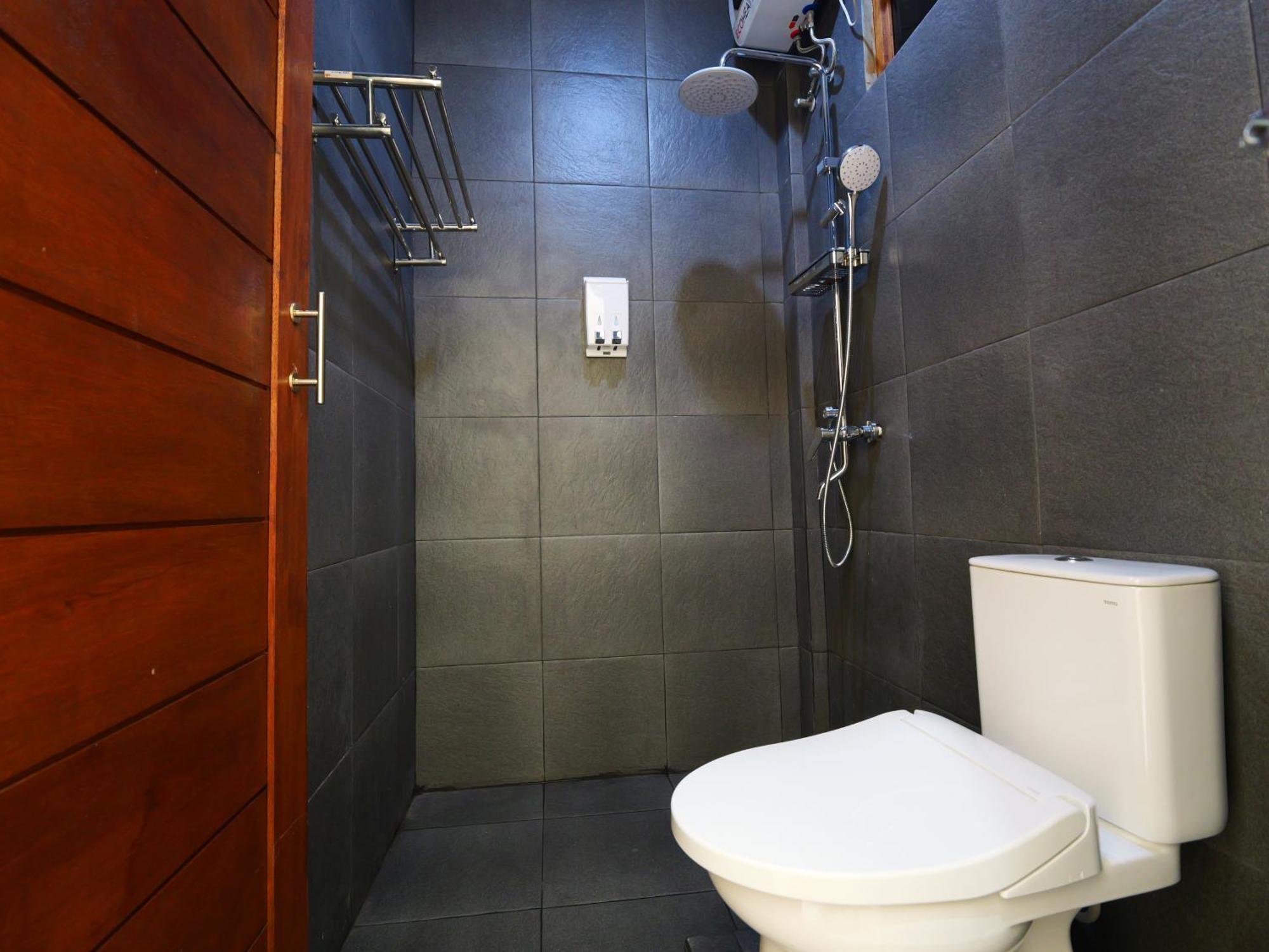 Ken Ken Guest House Семиньяк Экстерьер фото